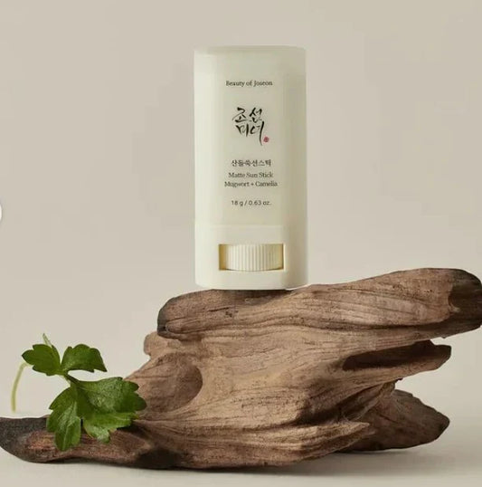 Matte Sun Stick, Mugwort + Camelia, Korean Sunscreen Stick with SPF 50+ PA+++ (18g/0.63oz) (GOLD)